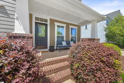 Exterior - 14 Jardin Dr, Greenville, SC 29607 photo 4 of 7
