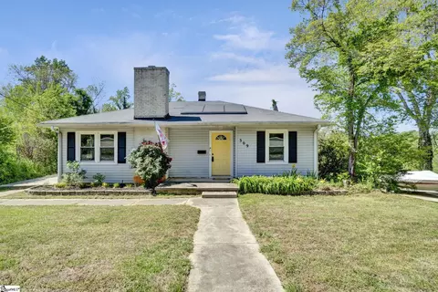 Exterior - 309 Pineview Dr, Pickens, SC 29671 photo 2 of 8