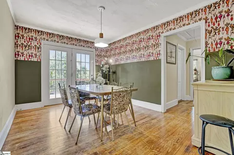 Dining - 309 Pineview Dr, Pickens, SC 29671 photo 2 of 4