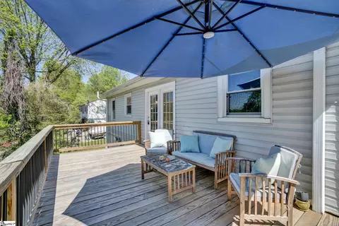 Exterior - 309 Pineview Dr, Pickens, SC 29671 photo 4 of 8