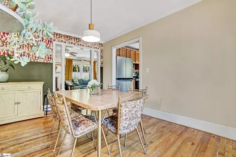Dining - 309 Pineview Dr, Pickens, SC 29671 photo 4 of 4