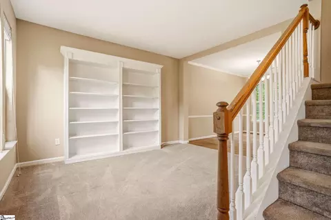 Living - 132 Cotter Ln, Greer, SC 29650 photo 2 of 8
