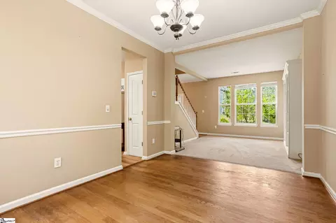 Living - 132 Cotter Ln, Greer, SC 29650 photo 5 of 8