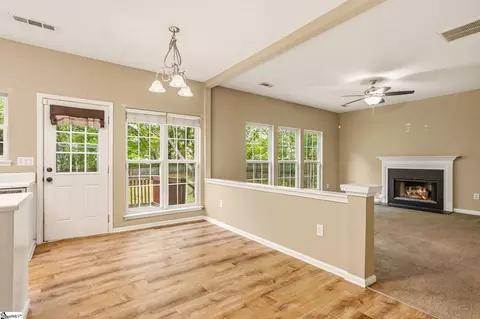 Living - 132 Cotter Ln, Greer, SC 29650 photo 6 of 8