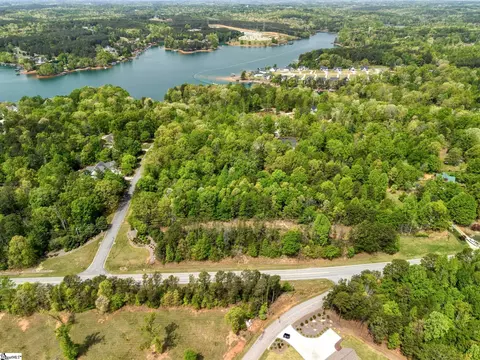 00 Ellsworth Dr, Seneca, SC 29672 photo 2