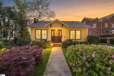 323 Hampton Ave, Greenville, SC 29601