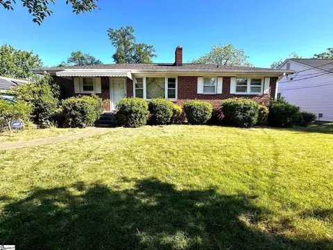 13 Paris Mountain Ave, Greenville, SC 29609