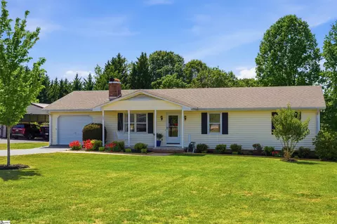 1481 Rainbow Lake Rd, Inman, SC 29349