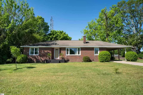 220 N Landford St, Spartanburg, SC 29301