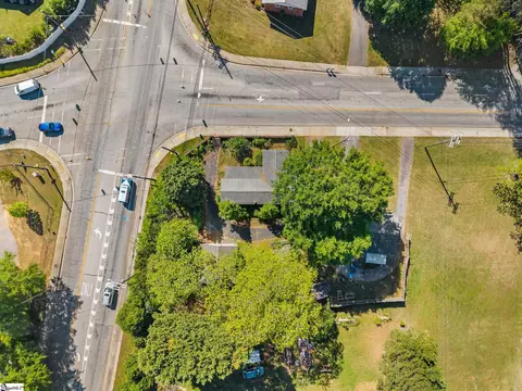 View/Area - 100 Pearson Rd, Easley, SC 29642 photo 4 of 8