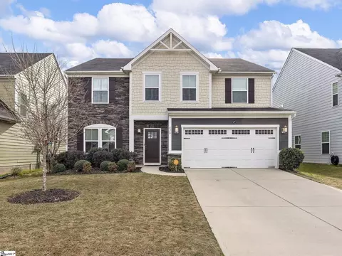 420 Fieldsview Ln, Simpsonville, SC 29681