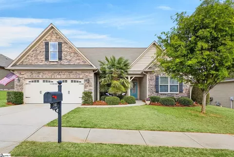 141 Windsor Creek Ct, Simpsonville, SC 29681