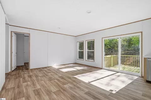 303 Mary Jo Dr, Easley, SC 29640 photo 7