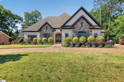 1401 Fernwood Glendale Rd, Spartanburg, SC 29307