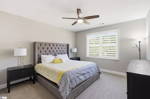 Bedroom - 34 Fox Hunt Ln, Greer, SC 29651 photo 3 of 6