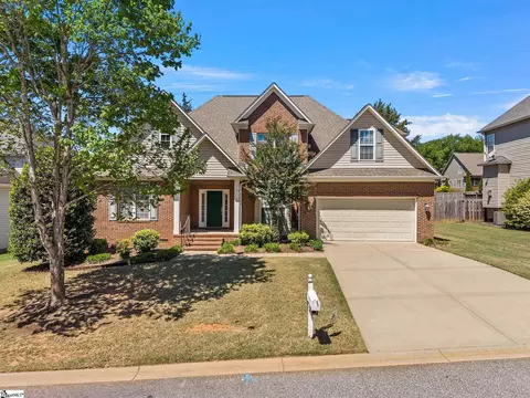 130 Darmondale Dr, Moore, SC 29369