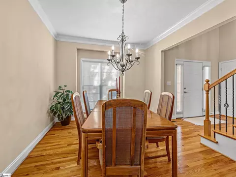 Dining - 130 Darmondale Dr, Moore, SC 29369 photo 2 of 3