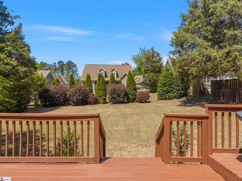 Exterior - 130 Darmondale Dr, Moore, SC 29369 photo 7 of 11