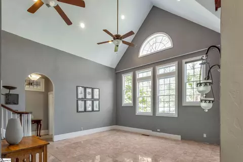 Living - 103 Gaines St, Central, SC 29630 photo 1 of 2