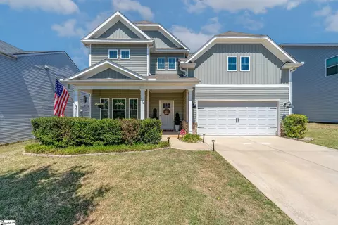 442 Wolfbend Rd, Woodruff, SC 29388