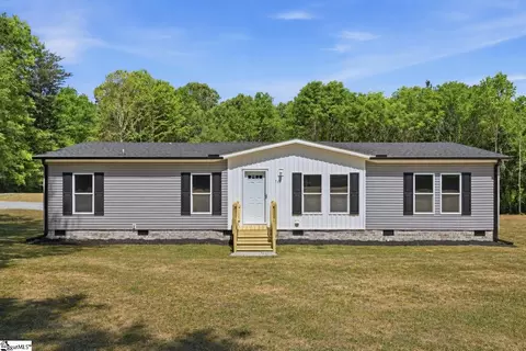 165 B D Johnston Rd, Central, SC 29630