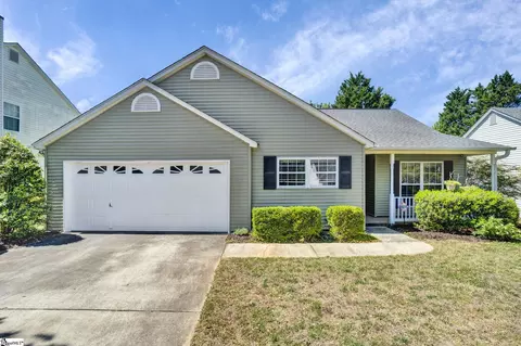 338 Riverside Chase Cir, Greer, SC 29650