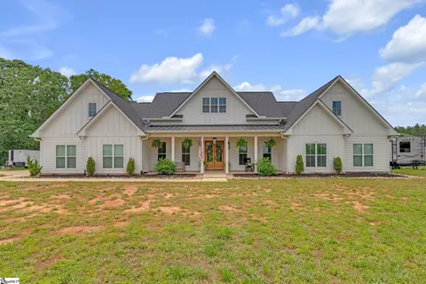 320 Terry Rd, Fountain Inn, SC 29644