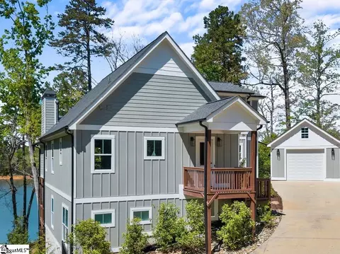 384 Lakemont Dr, Westminster, SC 29693