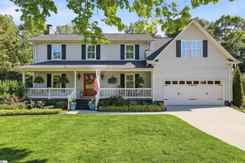 111 Devenridge Dr, Greer, SC 29650