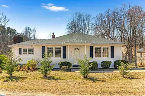 350 Enoree Rd, Travelers Rest, SC 29690