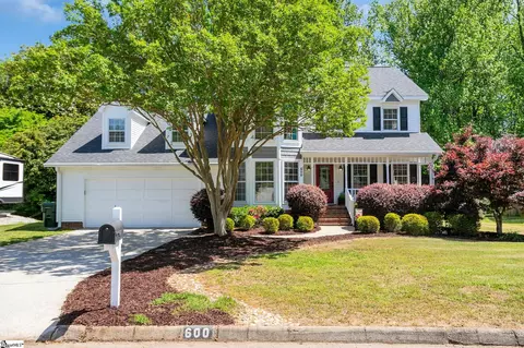 600 Rosebud Ln, Greer, SC 29650