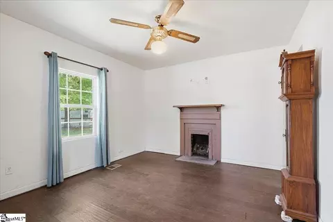 119 Baker Rd, Easley, SC 29640 photo 4