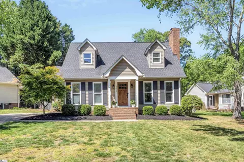 206 Spring View Ln, Taylors, SC 29687