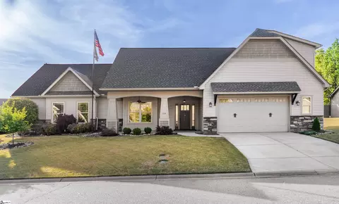 226 Brenleigh Ct, Simpsonville, SC 29680