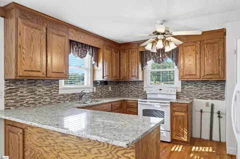 659 Arlington Rd, Greer, SC 29651 photo 36