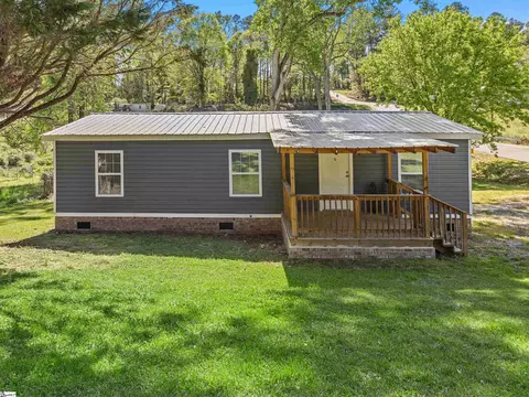 100 Marie Dr, Roebuck, SC 29376
