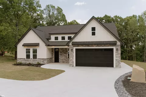 800 Glassy Rd, Landrum, SC 29356