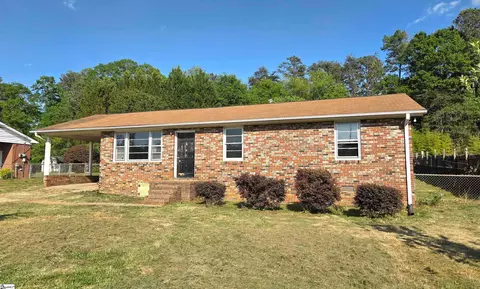 484 Barnwell Rd, Spartanburg, SC 29303
