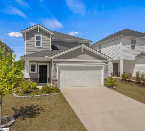 214 Coulter Ct, Pendleton, SC 29670