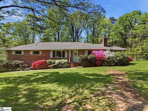 160 Denton St, Columbus, NC 28722