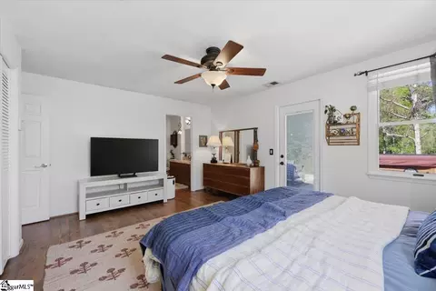 Bedroom - 1318 Earls Bridge Rd, Easley, SC 29640 photo 3 of 7