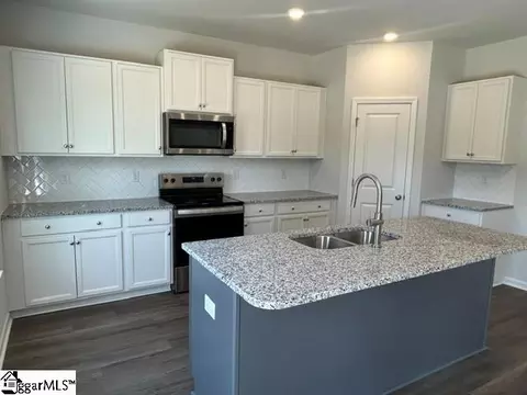 Kitchen - 152 Cedar Shoals Ct, Easley, SC 29640 photo 1 of 2