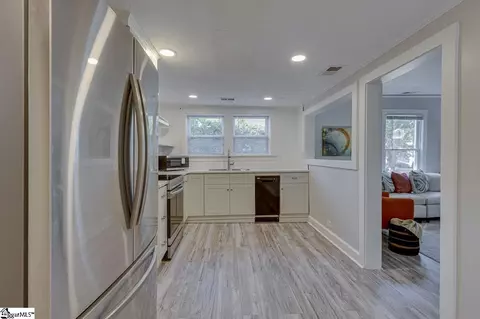 Kitchen - 26 8th St, Greer, SC 29651 photo 2 of 3