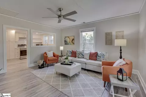 Living - 26 8th St, Greer, SC 29651 photo 1 of 3