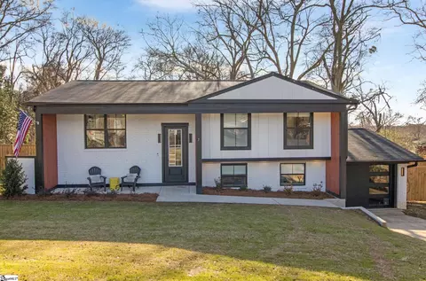 7 Copeland Ct, Greenville, SC 29607