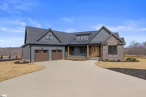 162 Meadow Park Dr, Easley, SC 29640