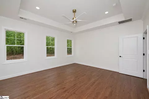 Bedroom - 201 Compass Pt, Ninety Six, SC 29666 photo 1 of 8