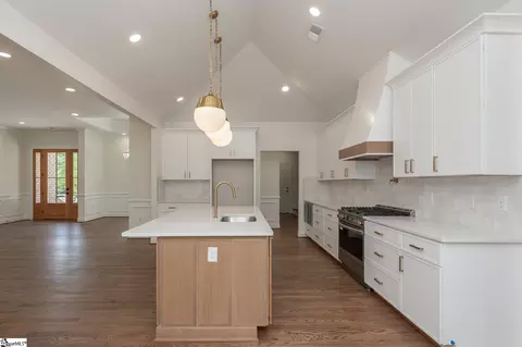 Kitchen - 201 Compass Pt, Ninety Six, SC 29666 photo 1 of 4