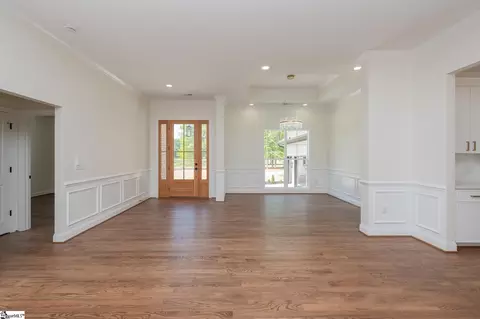 Living - 201 Compass Pt, Ninety Six, SC 29666 photo 1 of 5
