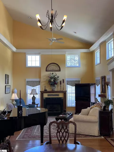 Living - 109 Buckingham Rd, Easley, SC 29640 photo 2 of 2